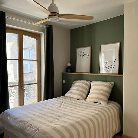 Cozy Champollion 1 * Figeac